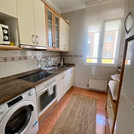 Cozy In Center Апартаменты Сантандер